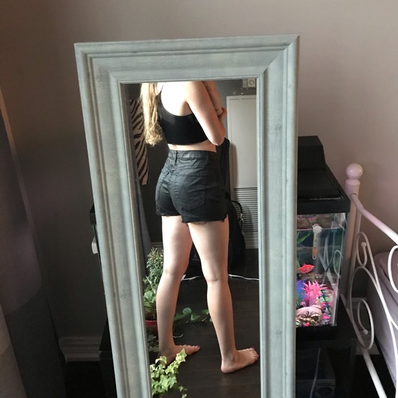 MOTHER Highwaisted cutoff short in Dare I be Happy - Picture 6 of 13